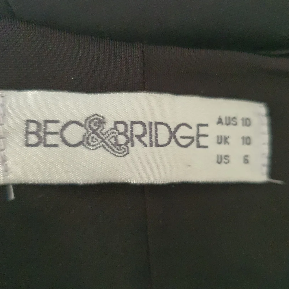 Bec & Bridge Size 10 Plunge Long Sleeve LBD - Picture 7 of 13